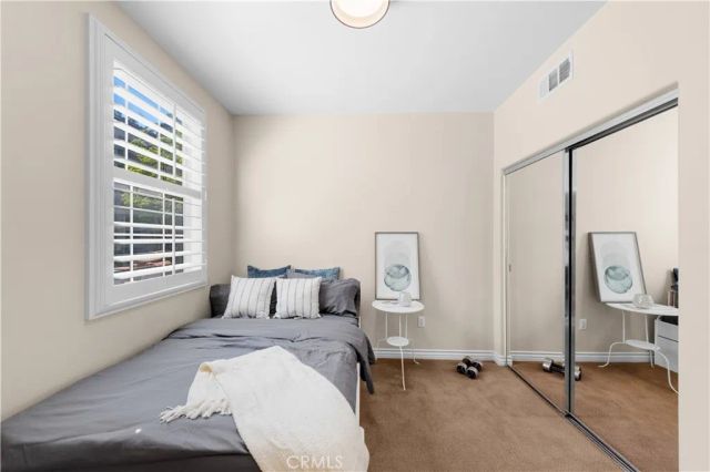 80 Full Moon, Irvine, CA 92618