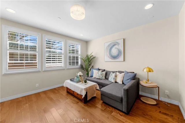 80 Full Moon, Irvine, CA 92618