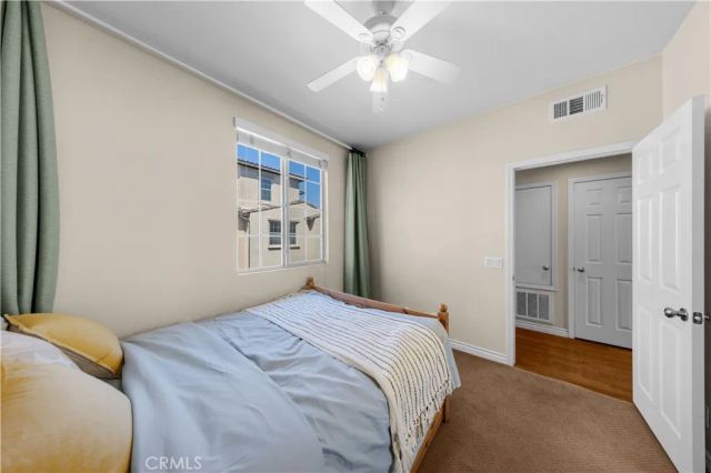 80 Full Moon, Irvine, CA 92618