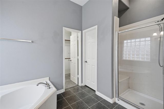 12811 Flat Creek Drive, Pearland, TX 77584