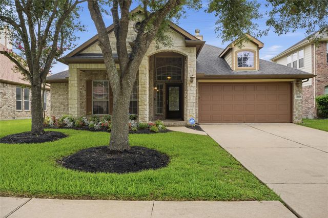 12811 Flat Creek Drive, Pearland, TX 77584