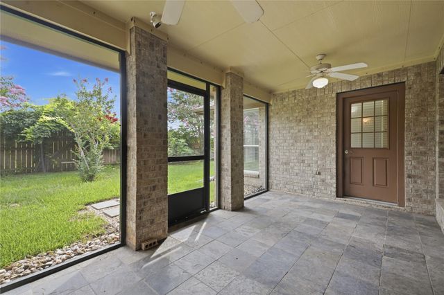 12811 Flat Creek Drive, Pearland, TX 77584