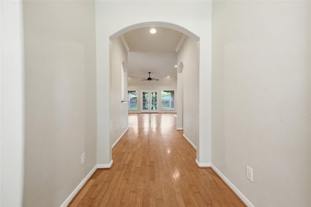 12811 Flat Creek Drive, Pearland, TX 77584