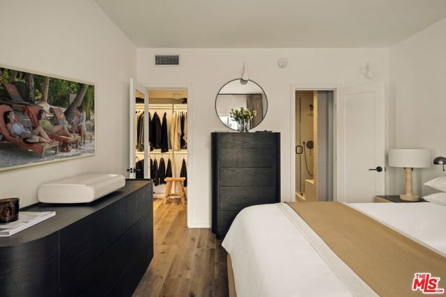 1131 Alta Loma Road 528, West Hollywood, CA 90069