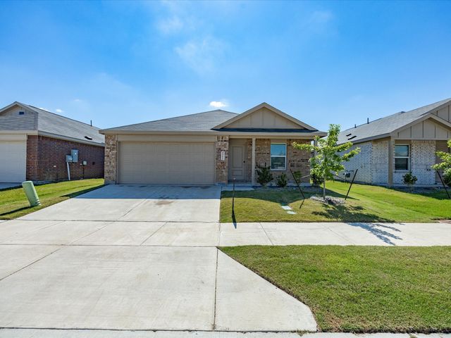 4952 Stonebridge Drive, Ennis, TX 75119