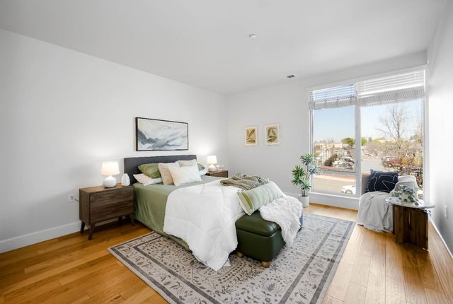 555 Ygnacio Valley Road 218, Walnut Creek, CA 94596