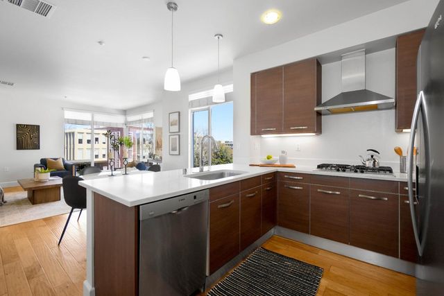 555 Ygnacio Valley Road 218, Walnut Creek, CA 94596