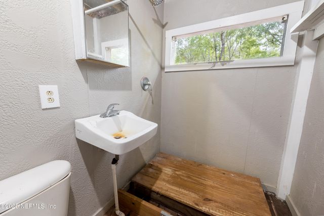 9019 STATE ROAD 100, Starke, FL 32091