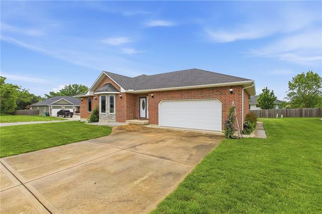 201 S Wilson Street, Archie, MO 64725