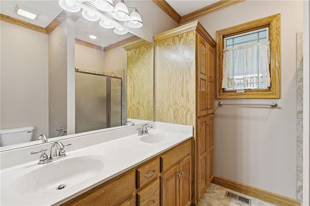 201 S Wilson Street, Archie, MO 64725