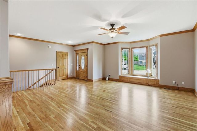 201 S Wilson Street, Archie, MO 64725