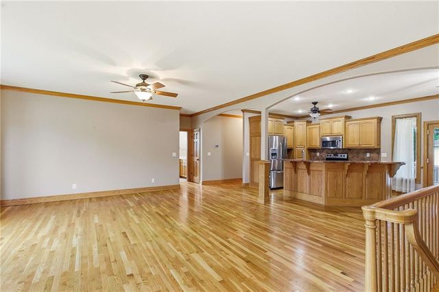 201 S Wilson Street, Archie, MO 64725