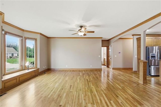 201 S Wilson Street, Archie, MO 64725