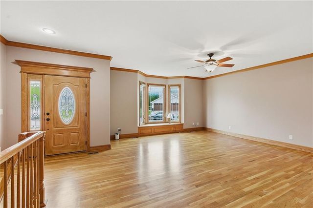 201 S Wilson Street, Archie, MO 64725