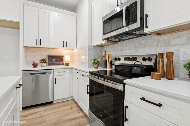 503 NW 15th Street, Blue Springs, MO 64015