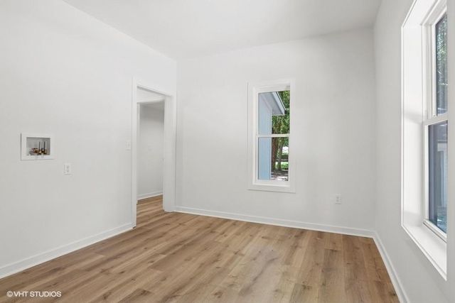 503 NW 15th Street, Blue Springs, MO 64015