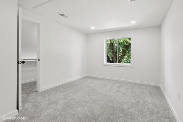 503 NW 15th Street, Blue Springs, MO 64015