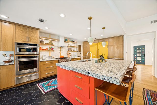 7540 Mason Dells Drive, Dallas, TX 75230
