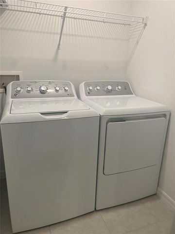 14442 EDITORS NOTE STREET, Ruskin, FL 33573