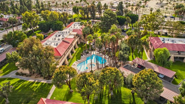 2800 N Los Felices Circle E C-111, Palm Springs, CA 92262