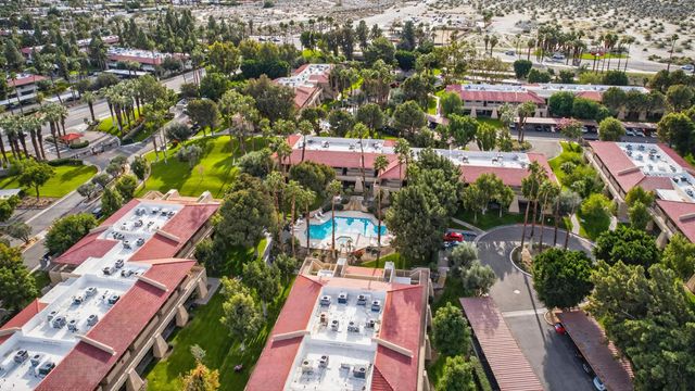 2800 N Los Felices Circle E C-111, Palm Springs, CA 92262