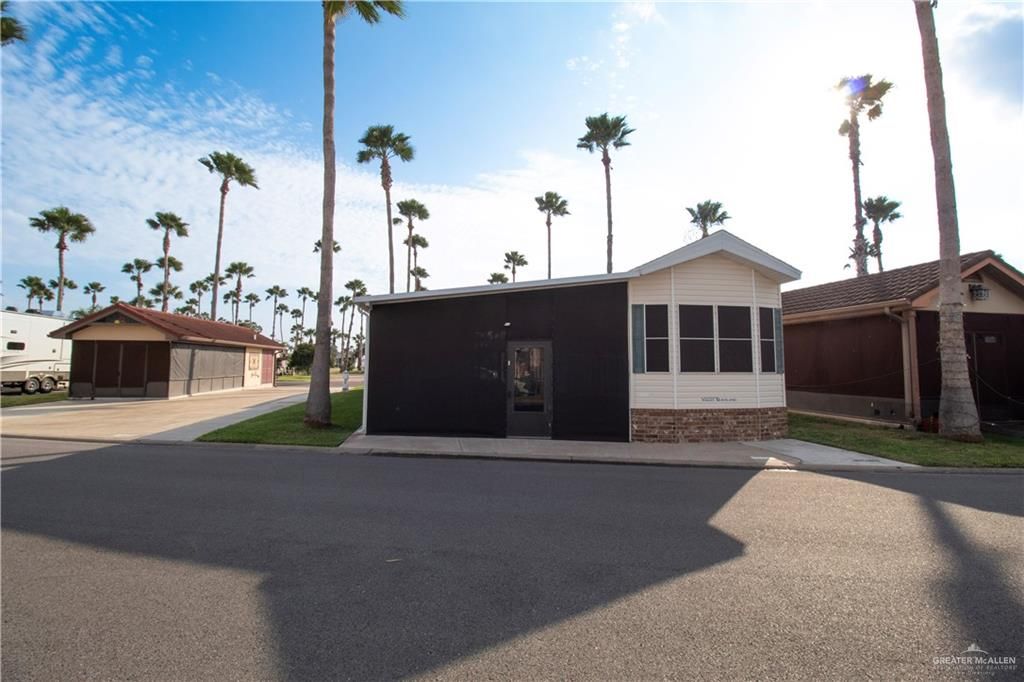 2138 Mazerron West, Mercedes, TX 78570