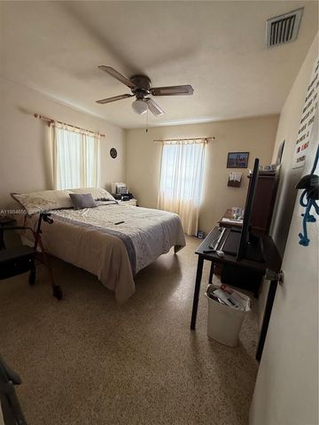 1550 NE 9th Ct, Homestead, FL 33033