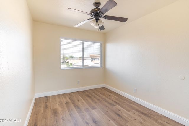 4864 W ROSE Lane, Glendale, AZ 85301