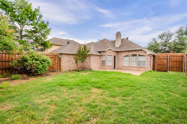 1524 Brewster Drive, Carrollton, TX 75010