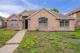 1524 Brewster Drive, Carrollton, TX 75010