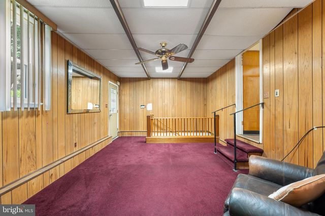 1189 S WEST AVE, Vineland, NJ 08360