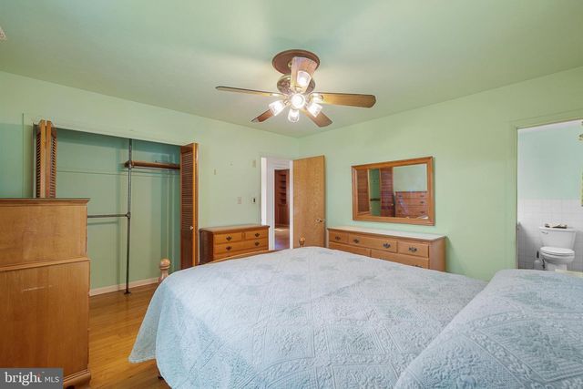 1189 S WEST AVE, Vineland, NJ 08360