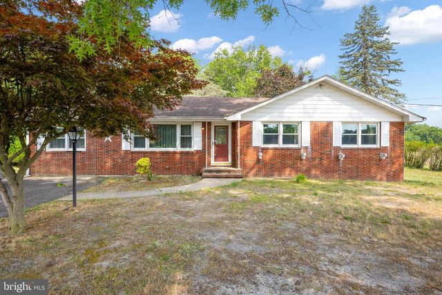 1189 S WEST AVE, Vineland, NJ 08360