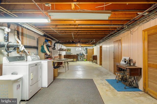 1189 S WEST AVE, Vineland, NJ 08360