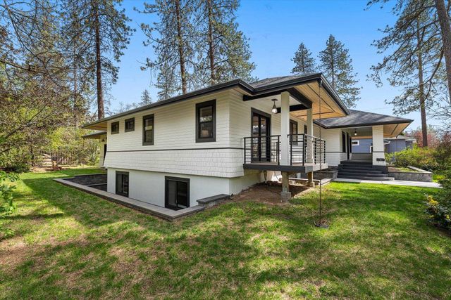 3327 S Tekoa St, Spokane, WA 99203 property photo