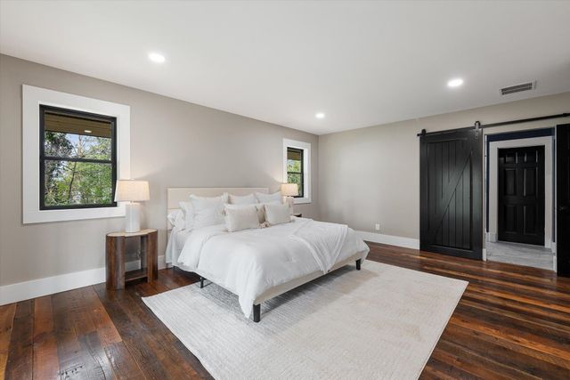 3327 S Tekoa St, Spokane, WA 99203