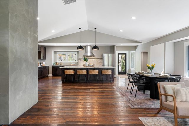 3327 S Tekoa St, Spokane, WA 99203