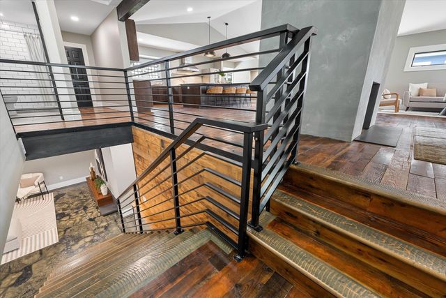 3327 S Tekoa St, Spokane, WA 99203