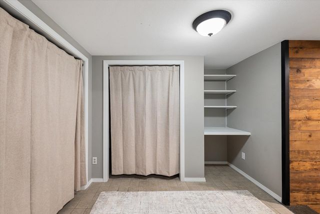 3327 S Tekoa St, Spokane, WA 99203