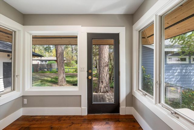 3327 S Tekoa St, Spokane, WA 99203