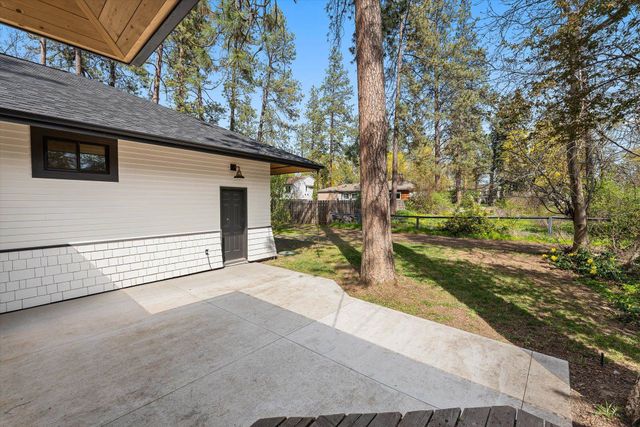 3327 S Tekoa St, Spokane, WA 99203