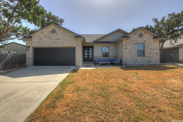 570 FOREST CRST, Canyon Lake, TX 78133
