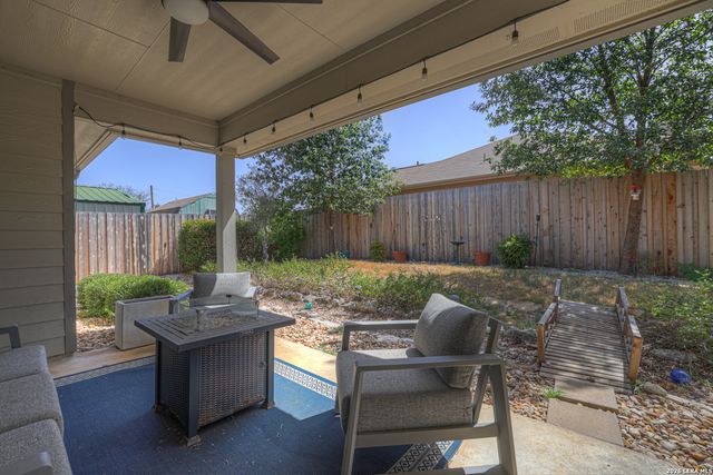 570 FOREST CRST, Canyon Lake, TX 78133