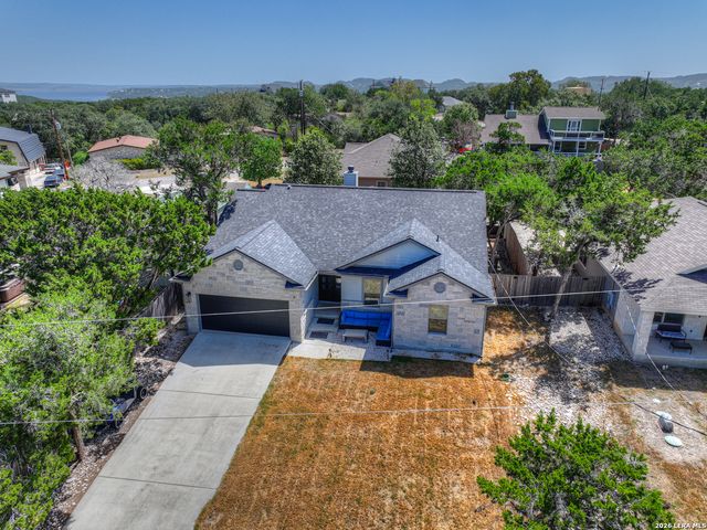 570 FOREST CRST, Canyon Lake, TX 78133