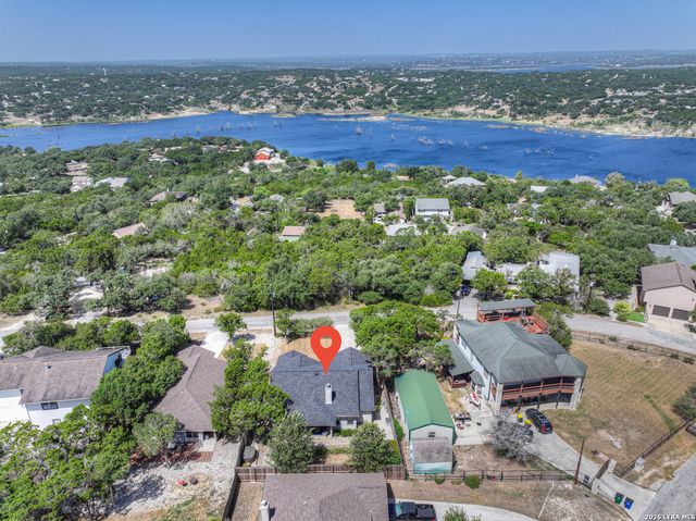 570 FOREST CRST, Canyon Lake, TX 78133