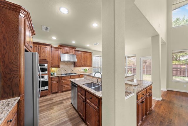 5143 Stream Crest Way, Fairview, TX 75069