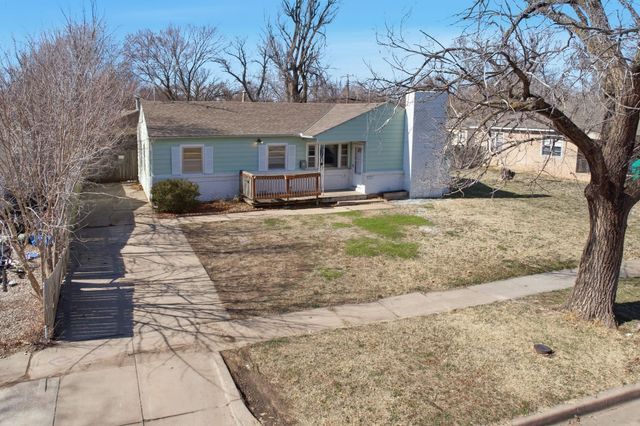 2121 S Vine St, Wichita, KS 67213