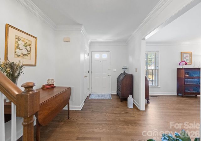 5221 Summer Gate Drive, Charlotte, NC 28226