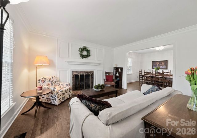 5221 Summer Gate Drive, Charlotte, NC 28226