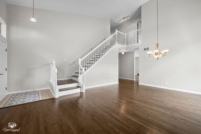 4811 Bordeaux Drive, Lake In The Hills, IL 60156